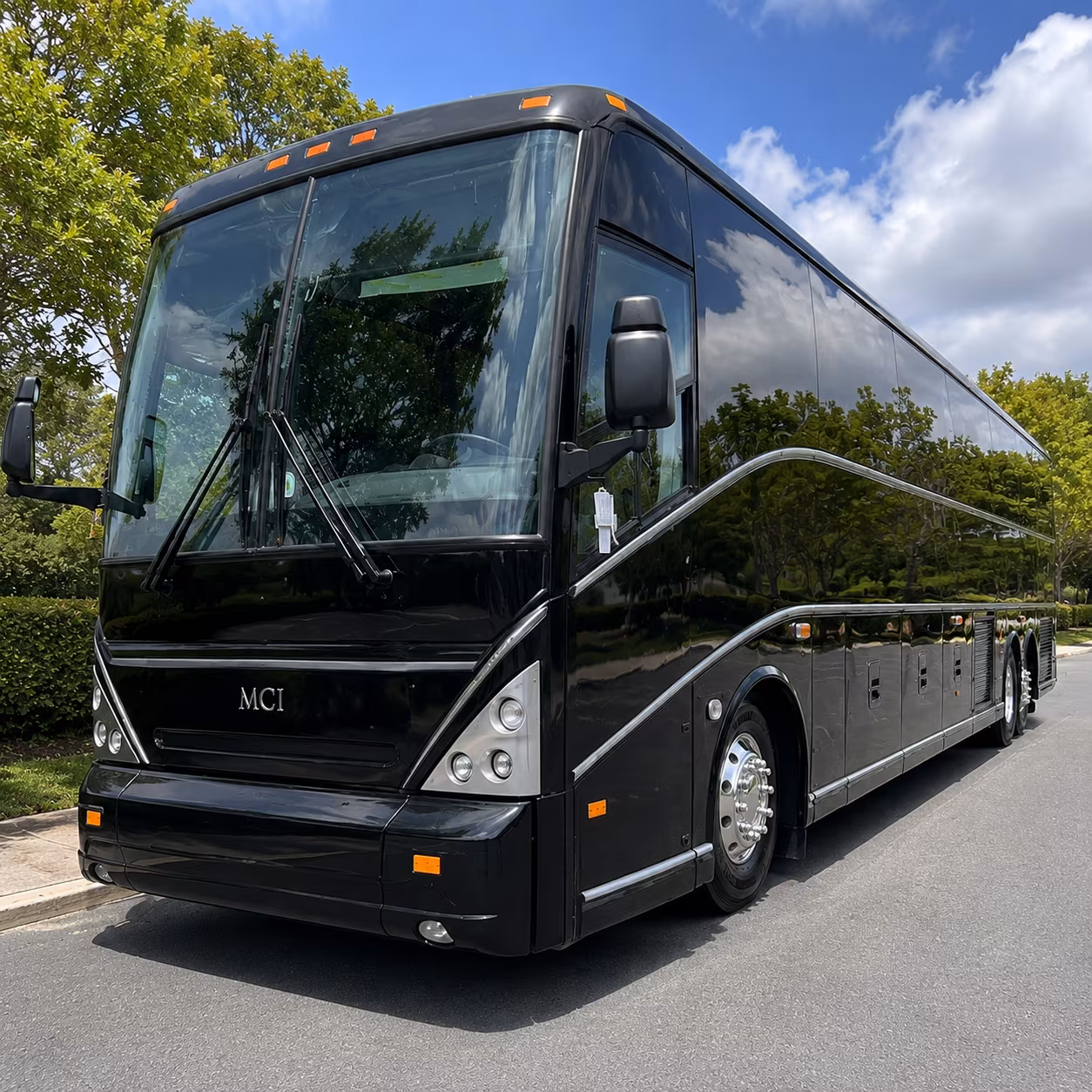 charter buses for lynchburg arts and cultural field trips