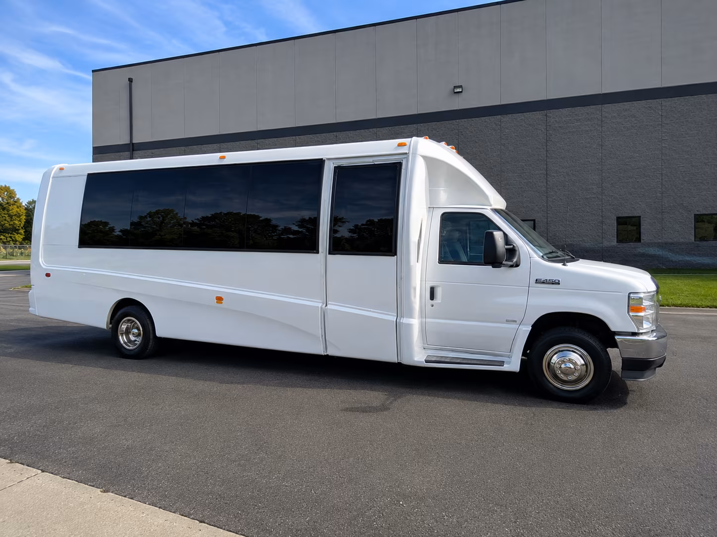 employee shuttle buses for lynchburg companies of every size