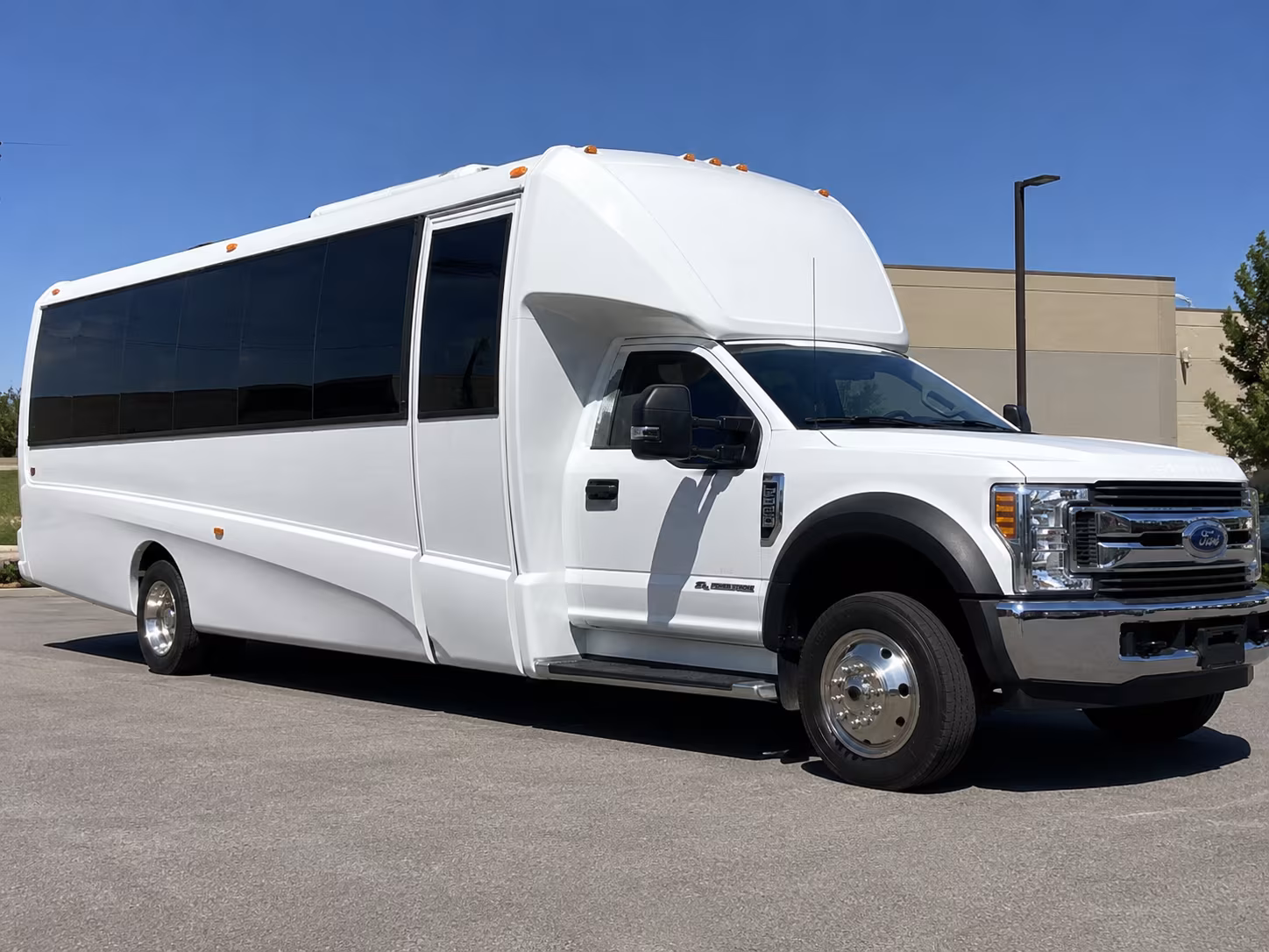 field trip buses for outdoor and recreation destinations around lynchburg