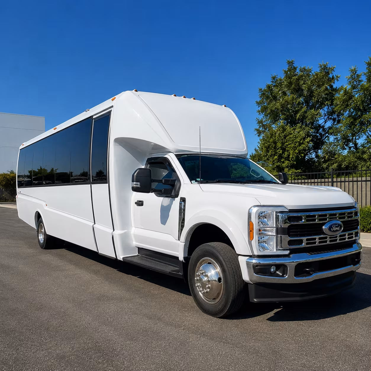 wedding buses and shuttle services for lynchburg celebrations